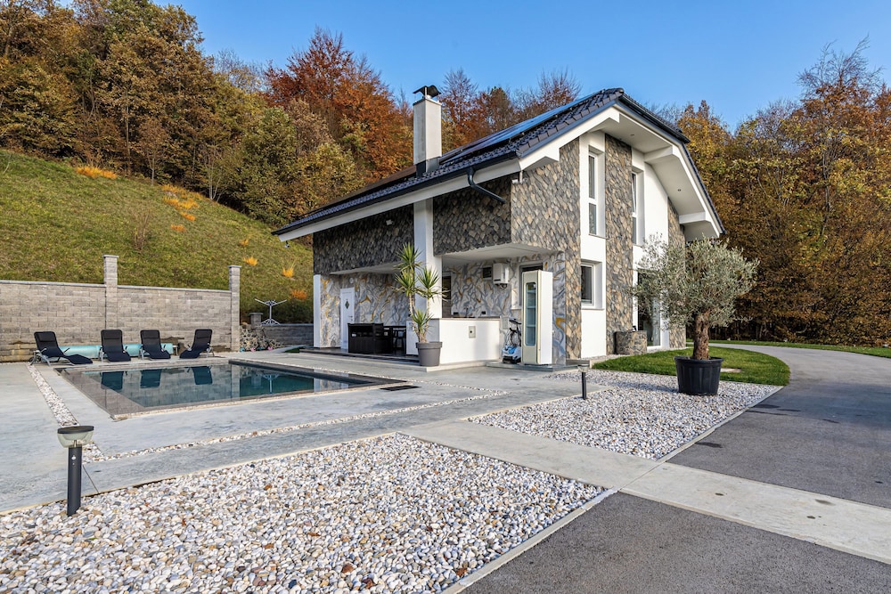 Wellness & Relax Apartment Lilly — 4-Star Luxury Hotel in Trebnje, Slovenia