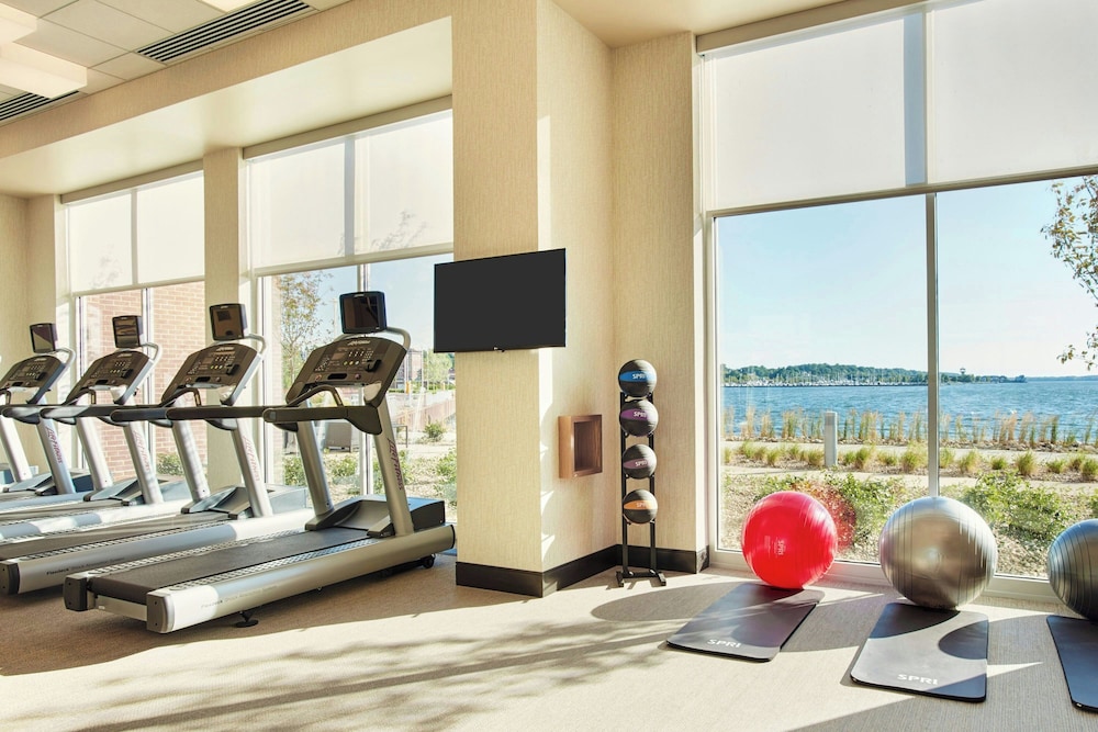 Courtyard by Marriott Erie Bayfront - photo 39