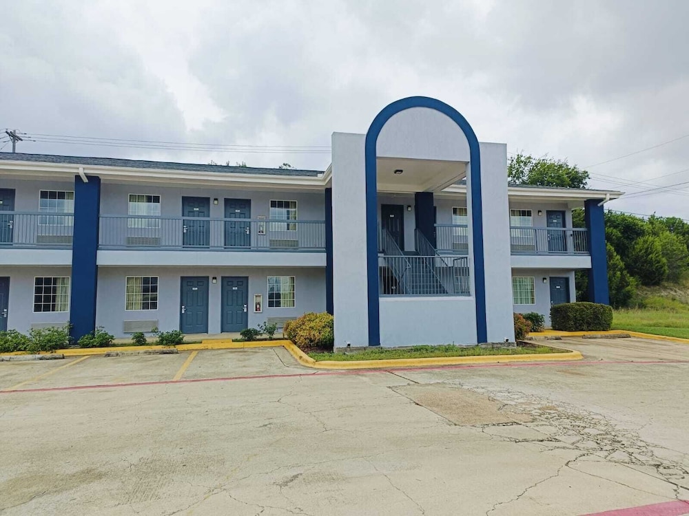 Heights Inn - photo 38