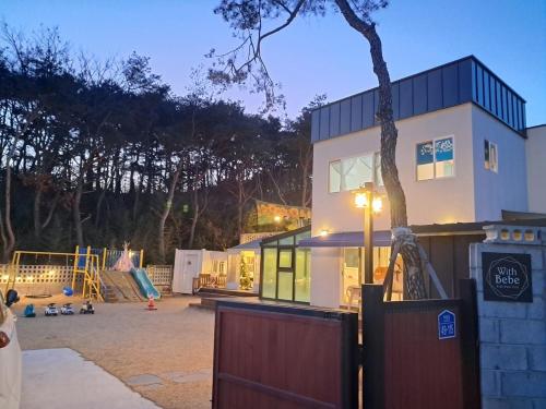 Kyeongju Withbebe Dockchae Kids Poolvilla in Gyeongju, South Korea