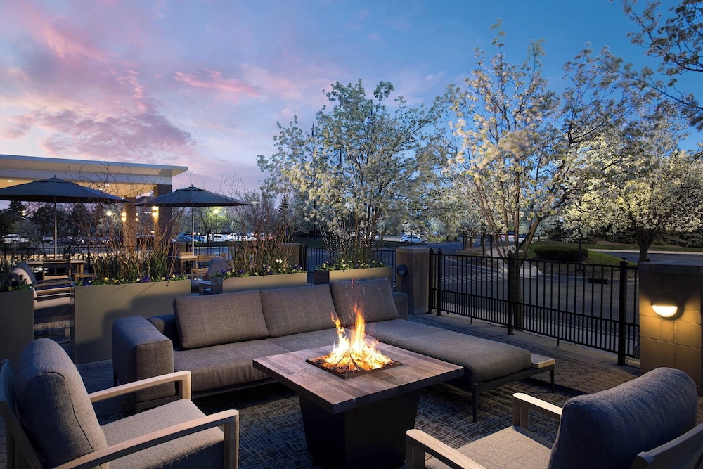 Auburn Hills Marriott Pontiac - photo 16