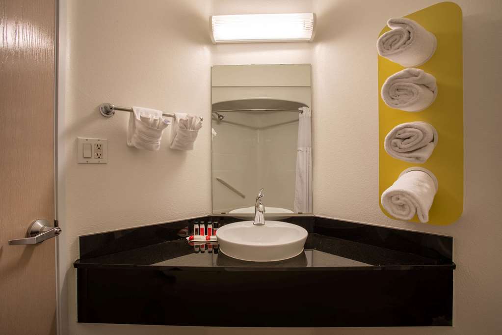 Baymont Inn & Suites Sheridan - photo 19