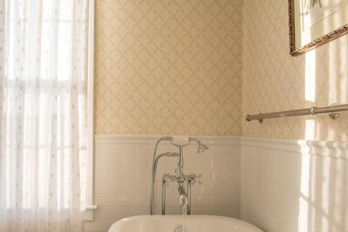 Margin Street Inn - photo 17