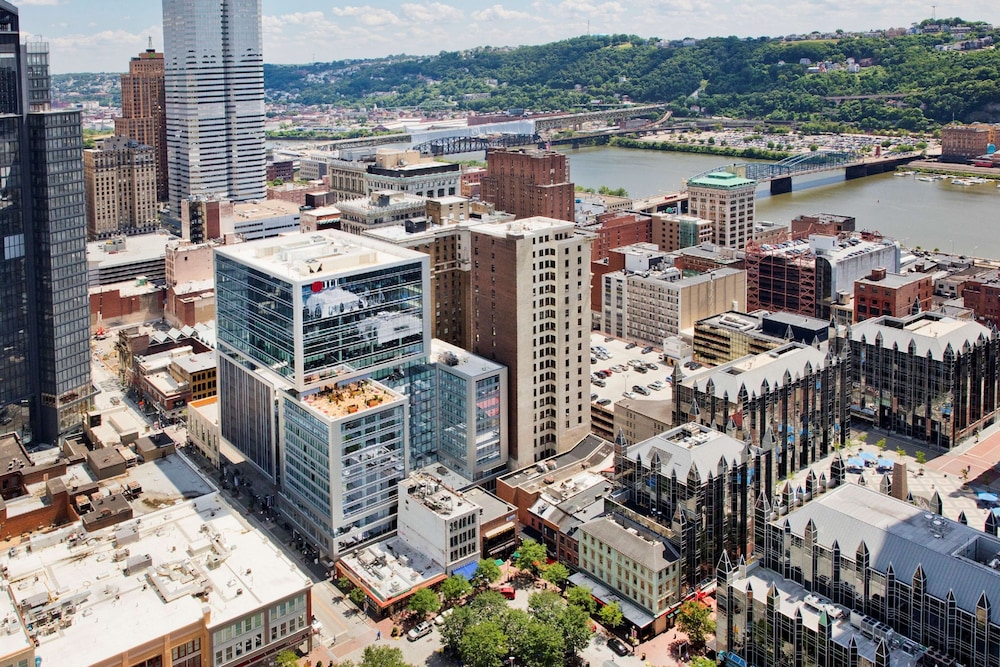 Hilton Garden Inn Pittsburgh Downtown - photo 55