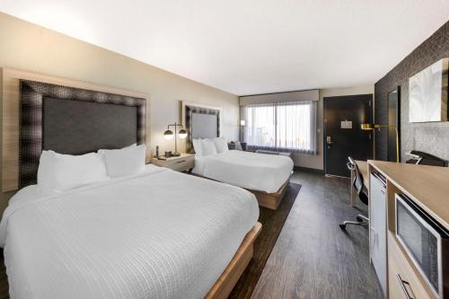 Days Inn by Wyndham Reno South - photo 13