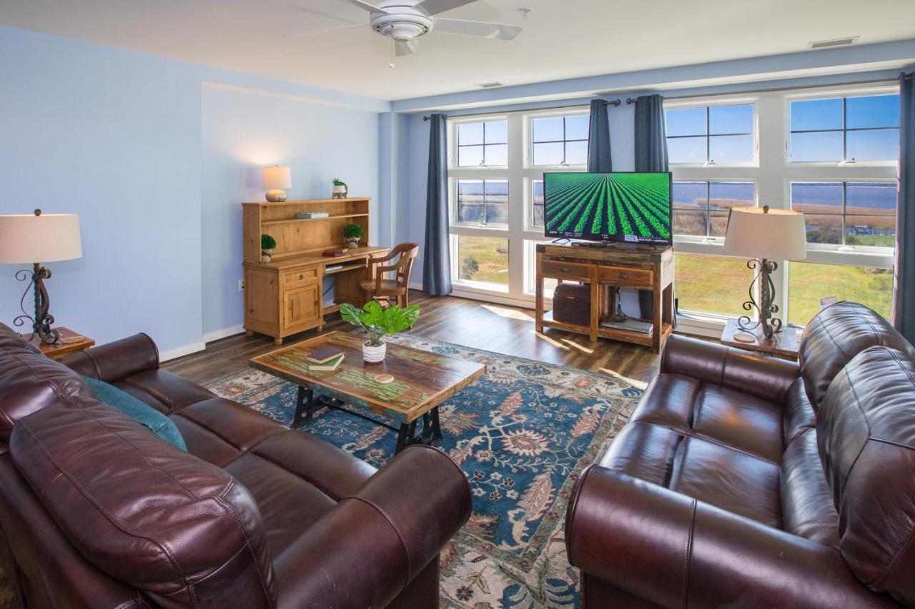 The Sanctuary Sunset Haven B335 — 4-Star Luxury Hotel in Virginia Beach, United States