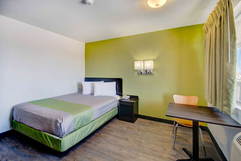 Motel 6 Douglas AZ - photo 18