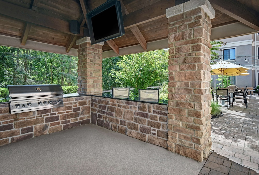 Homewood Suites by Hilton Eatontown - photo 47
