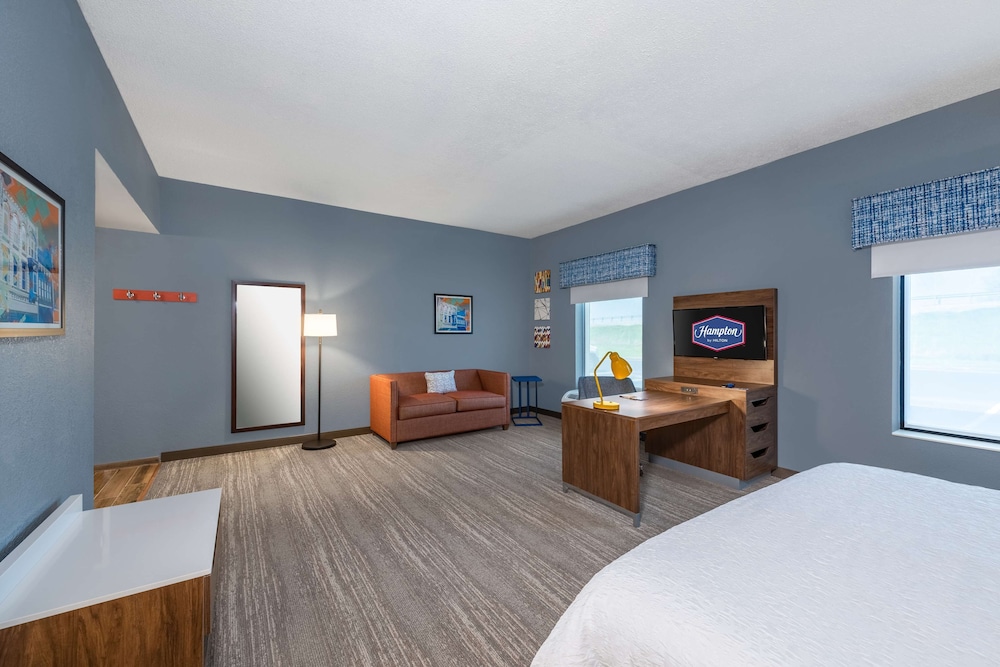 Hampton Inn & Suites Hopkinsville - photo 8