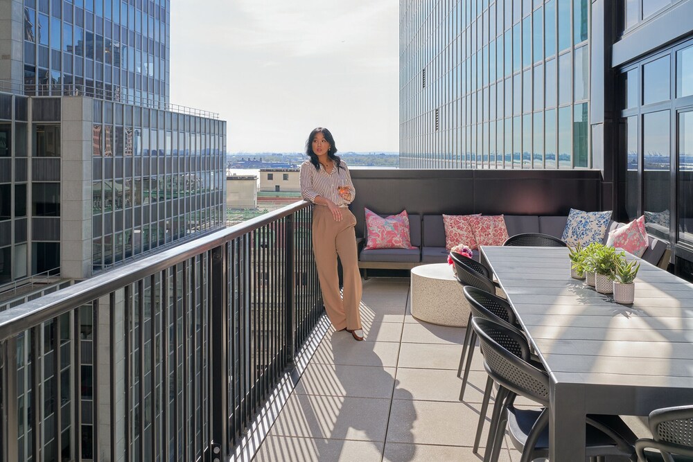 The Fidi Hotel - photo 20
