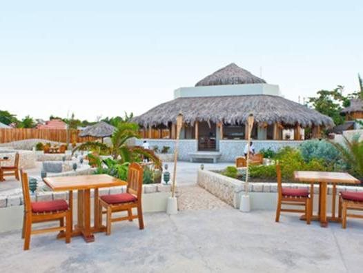 Heartbeat - carbon neutral hotel in Negril