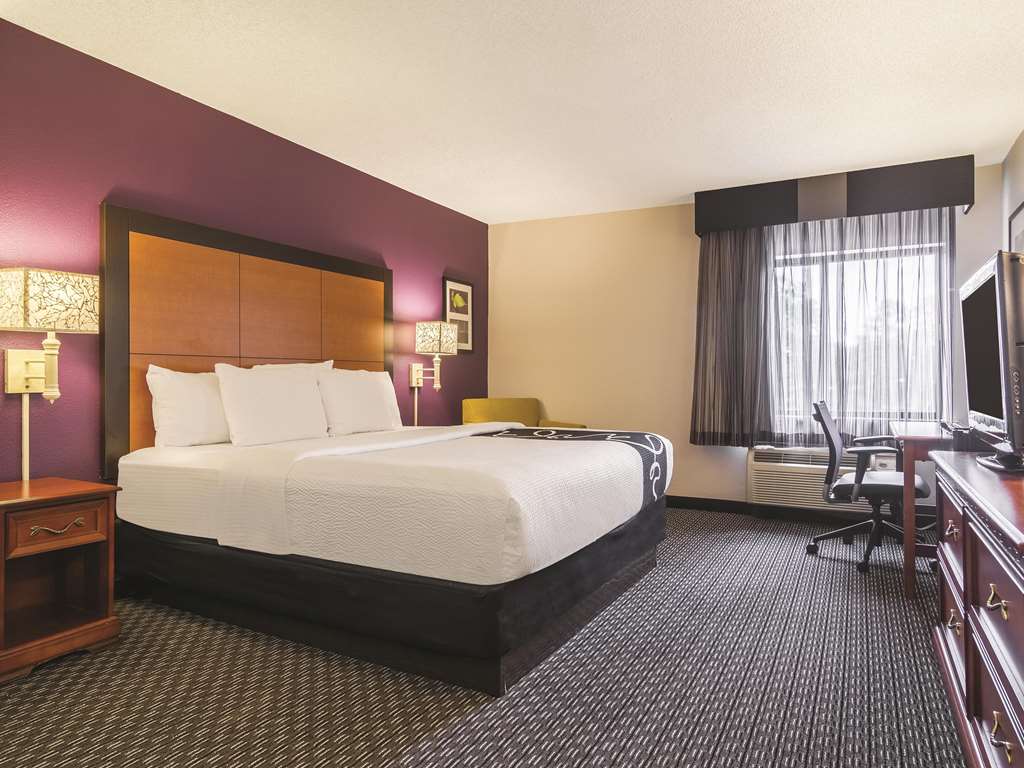 Wingate by Wyndham Brunswick GA I 95 - photo 24