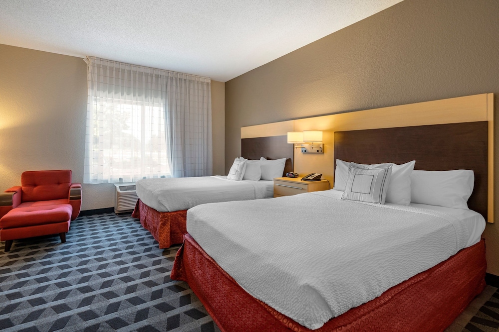 TownePlace Suites by Marriott Vincennes - photo 10