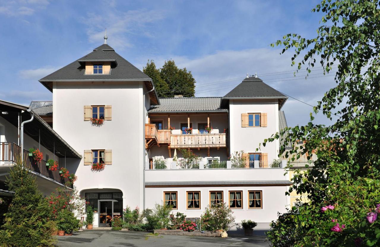 Mitschighof Apartments Und Pension Heidis Welt Mitschig — 4-Star Luxury Hotel in Hermagor, Austria