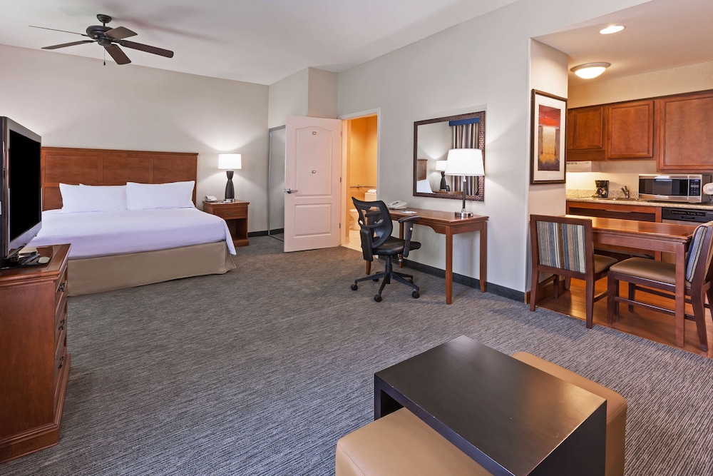 Homewood Suites by Hilton Laredo at Mall del Norte - photo 12