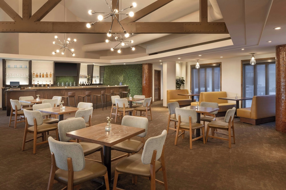 Delta Hotels by Marriott Phoenix Mesa - photo 26