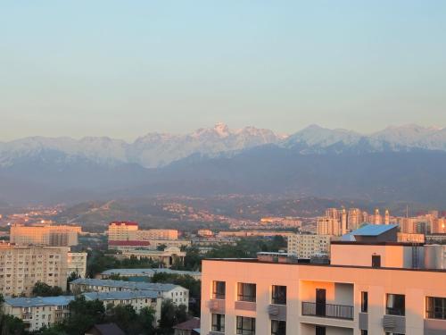 2 Room Apartment With Mountain View Near Metro And Shopping Mall — 4-Star Luxury Hotel in Almaty, Kazakhstan