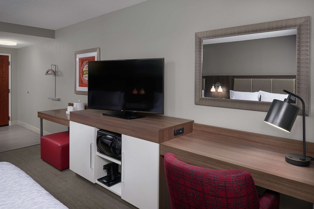 Hampton Inn & Suites Oxford Anniston - photo 16