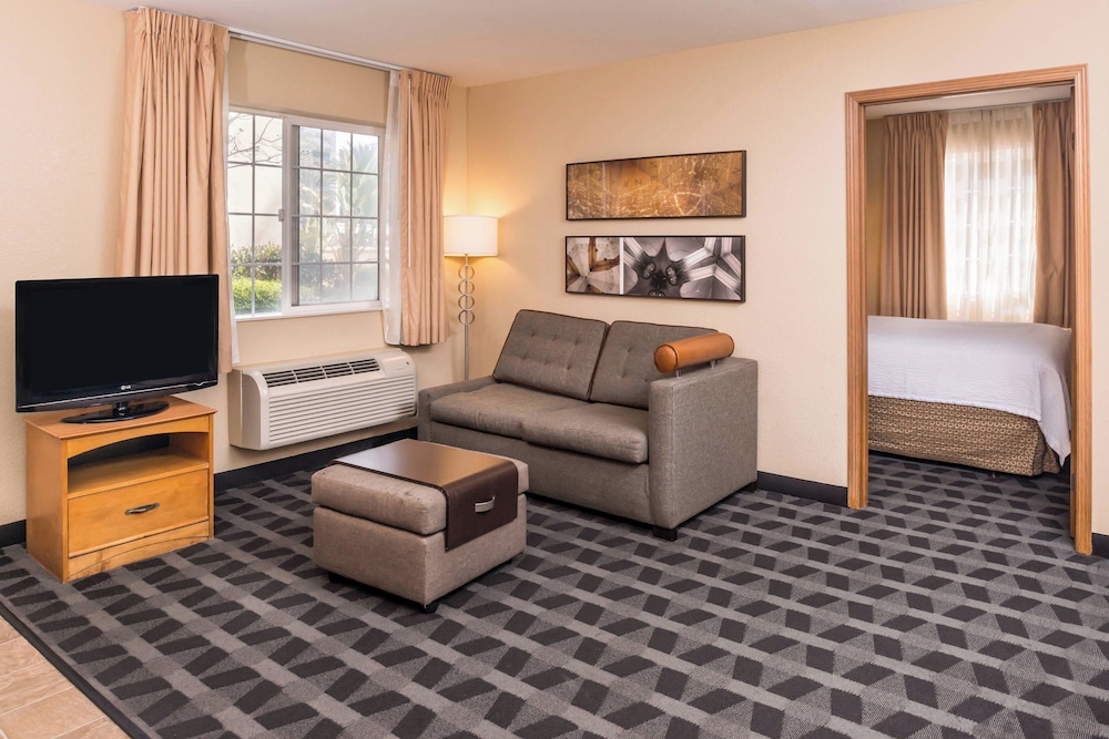 TownePlace Suites By Marriott Anaheim Maingate Near Angel Stadium - photo 20