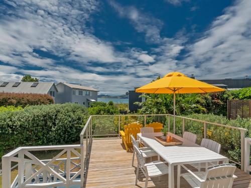 Captains Bach at Cooks Upstairs Holiday Unit in Whitianga, New Zealand