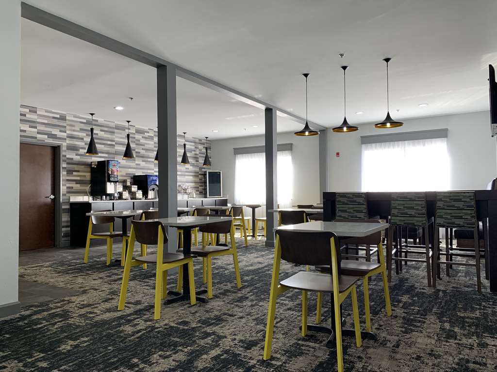 Best Western Plus Olive Branch Hotel & Suites - photo 7