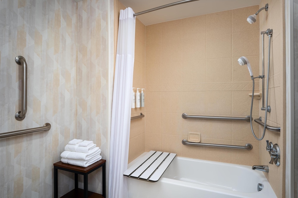 Hampton Inn & Suites Knoxville Turkey Creek Farragut - photo 23