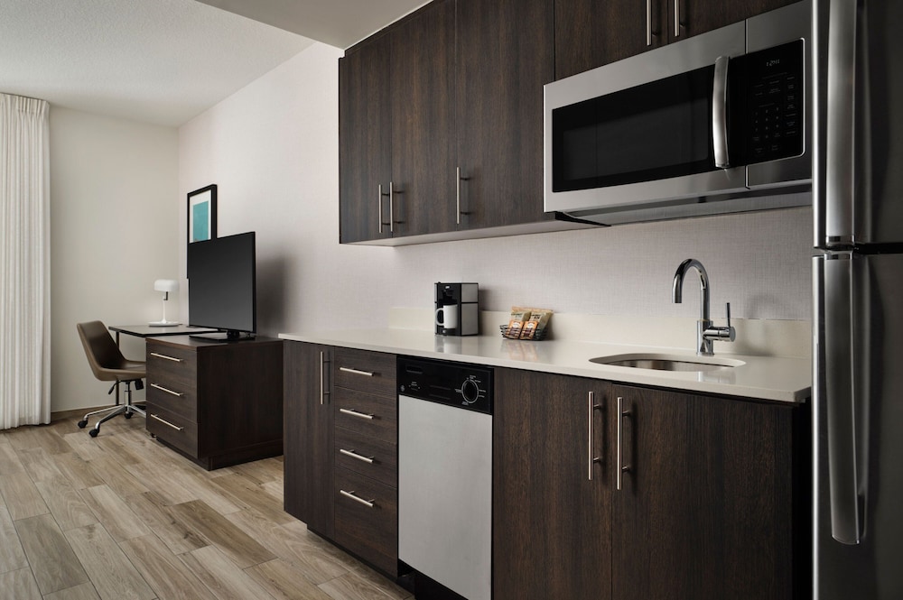 Residence Inn by Marriott Miami Beach Surfside - photo 23