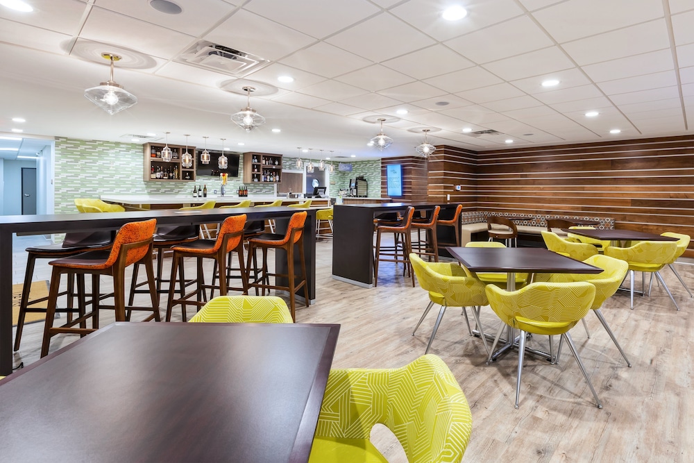 EVEN Hotel Ann Arbor S University Area by IHG - photo 29