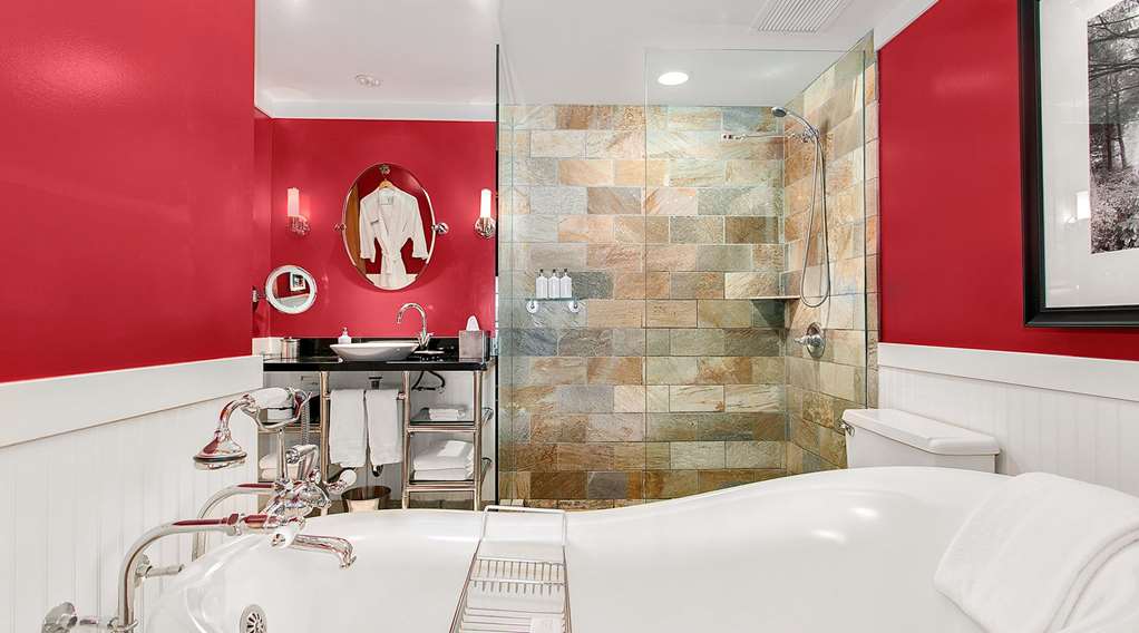 The Edgewater Hotel - photo 65