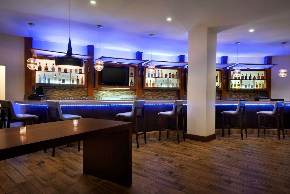 DoubleTree by Hilton Stamford - photo 53