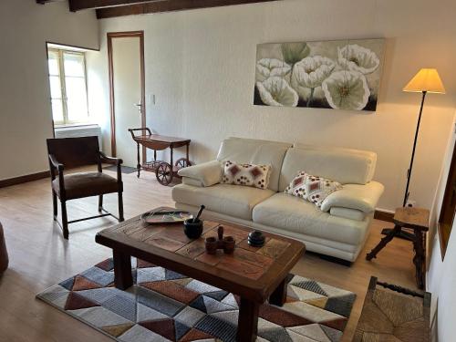 Nid douillet Loire à 100m in Unknown City, Guadeloupe