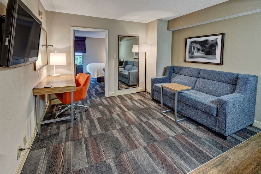 Hampton Inn Dumfries Quantico - photo 8