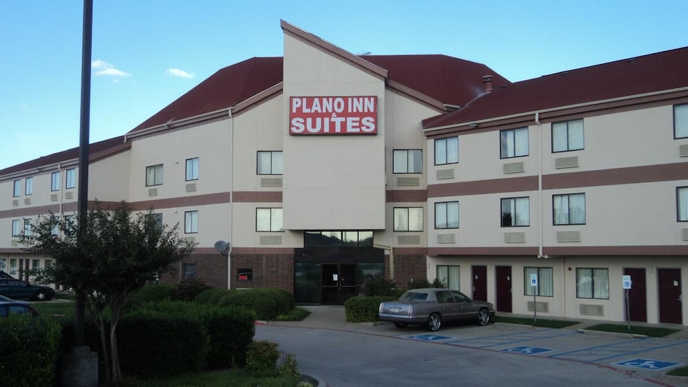 Plano Inn & Suites - photo 39