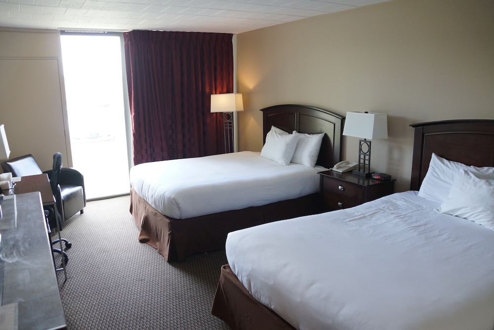 Ramada Conference Center Altoona - photo 8