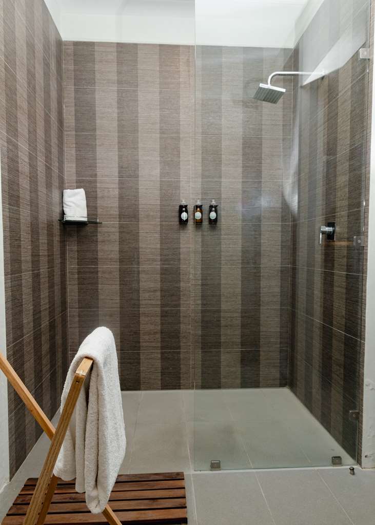 Double Shower
