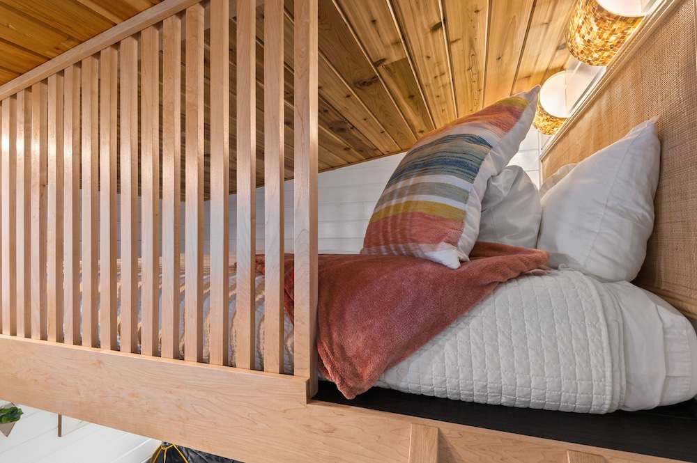 Tiny Digs Hotel of Tiny Houses - photo 13