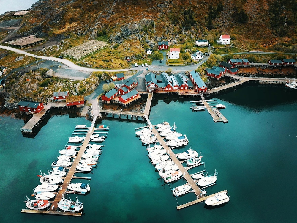 Kræmmervika Havn in Leknes, Norway