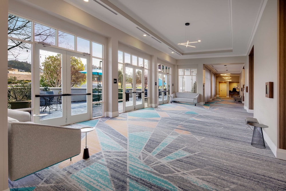 Embassy Suites by Hilton San Rafael at Marin Center - photo 49