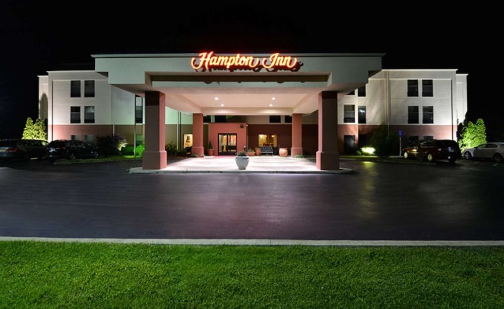 Hampton Inn Sturgis Lagrange Area - photo 40