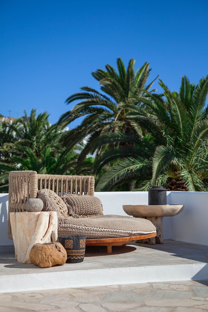 Island Mykonos Suites & Studios - carbon neutral hotel in Mykonos