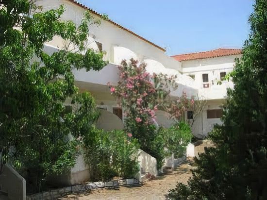 Skoutari Beach Hotel — hotel in Skoutari