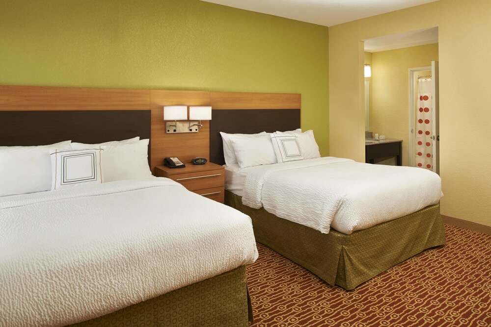Towneplace Suites by Marriott Saginaw - photo 4