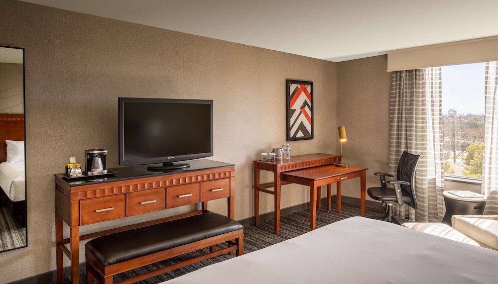 DoubleTree by Hilton Dallas Near the Galleria - photo 17