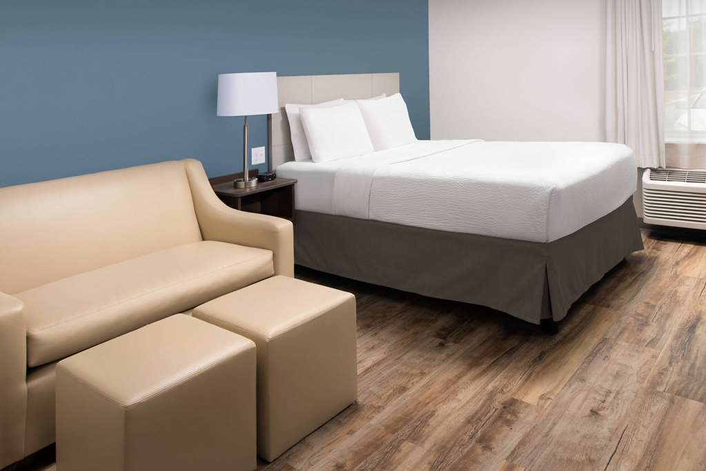 WoodSpring Suites Austin South Central I 35 - photo 10