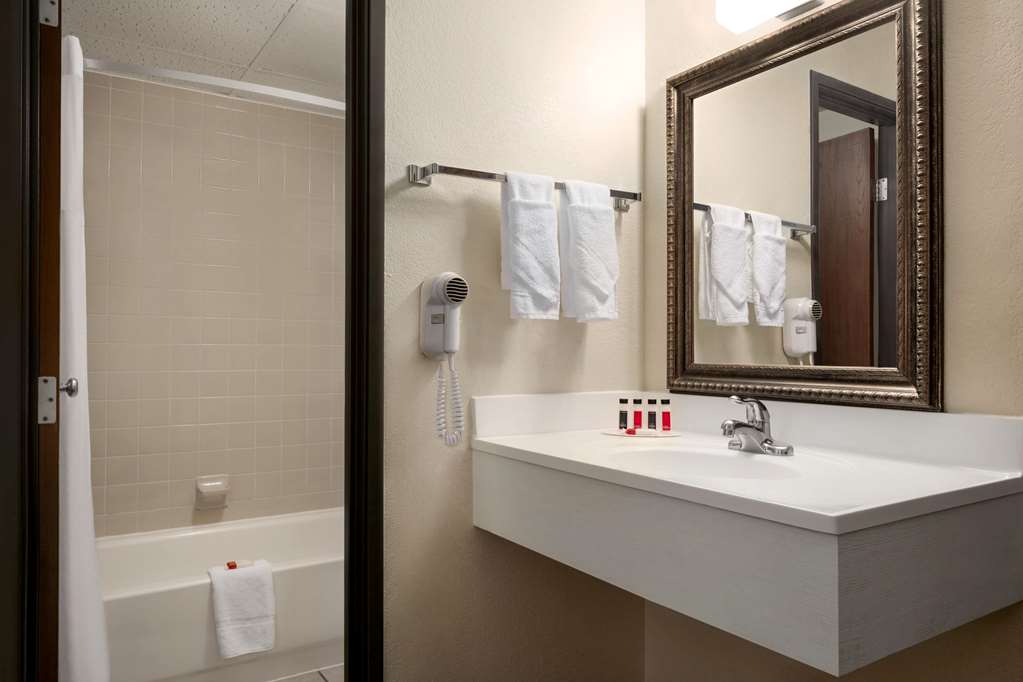 Days Inn by Wyndham Fort Collins - photo 22