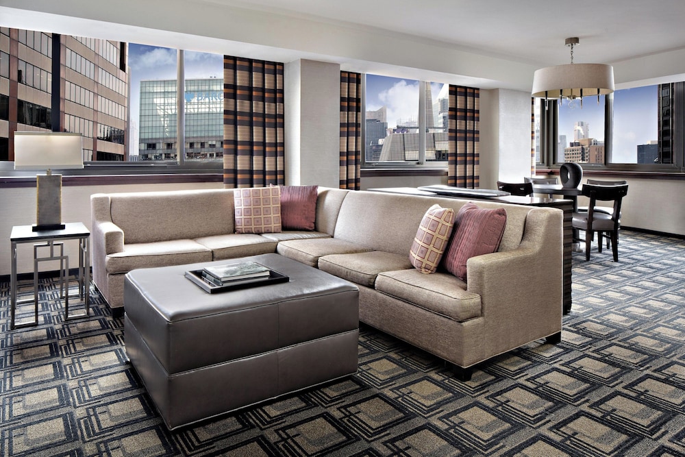 Sheraton New York Times Square Hotel - photo 33