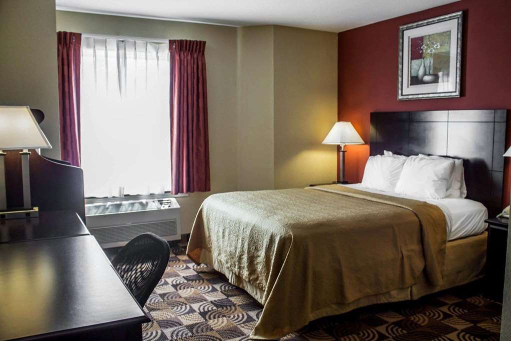 Quality Inn Brunswick Cleveland South - photo 20