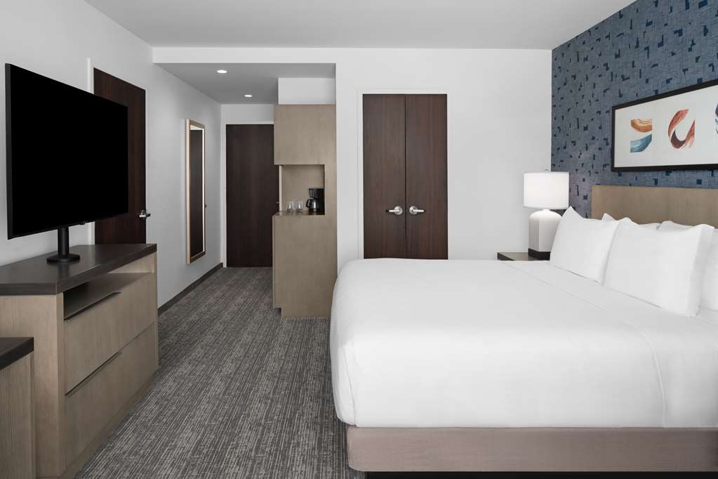 Hyatt House Lansing University Area - photo 35