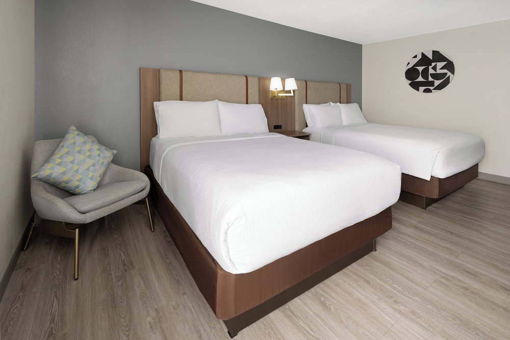 Holiday Inn Roanoke Tanglewood Rt 419&i581 by IHG - photo 17