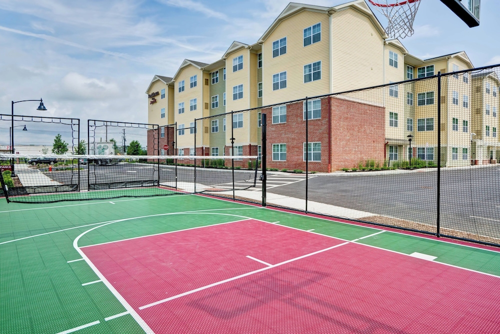 Residence Inn Hamilton - photo 16